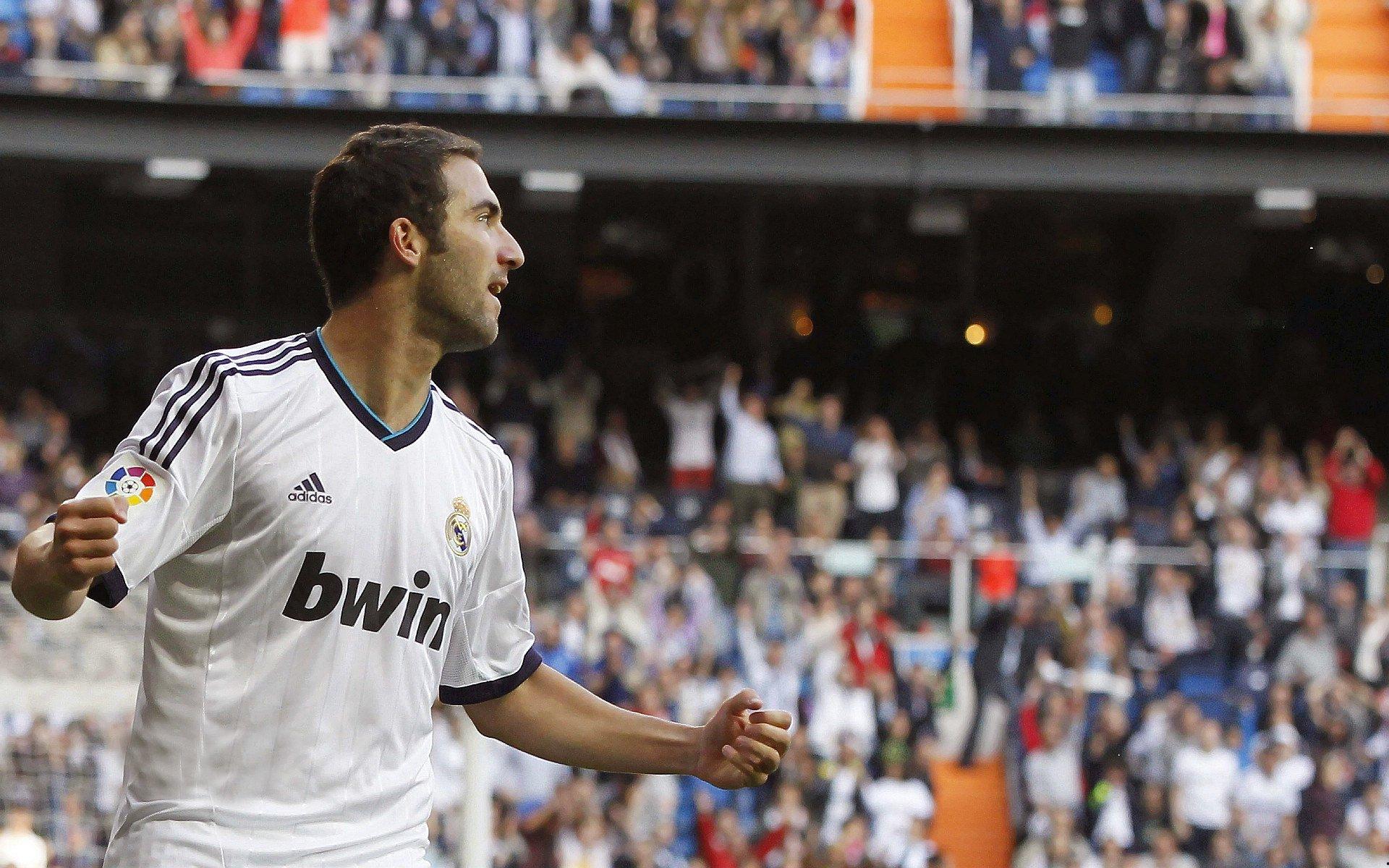 弗兰克力挺维卡里奥,挫折是门将必修课,世上从无不犯错的神