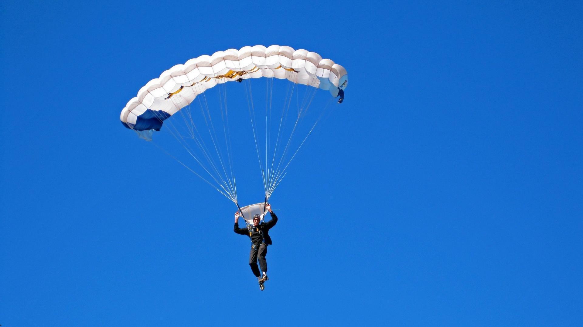 科学摄入优质油脂成运动员表现提升新关键，传统低脂训练饮食观念面临革新