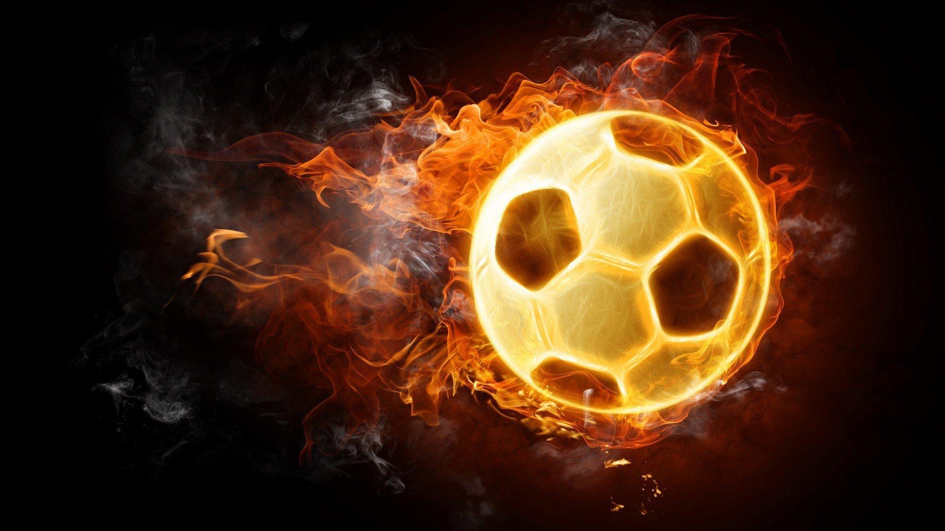 皇马TV发布争议视频质疑裁判判罚标准，西甲裁判委员会回应，强度认知存在差异